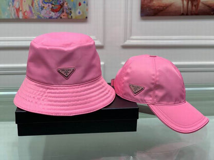 Prada Bucket Hat   Women  men