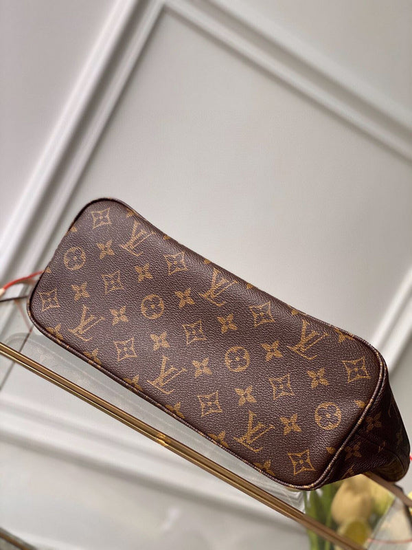 Louis Vuitton LV Neverfull Bag