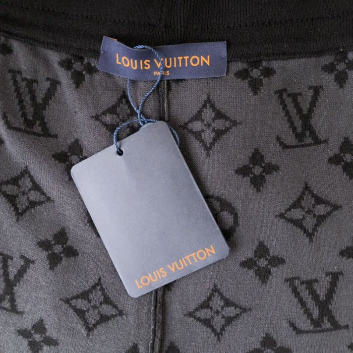 Louis Vuitton LV Graffiti Shorts 1AA4Y0