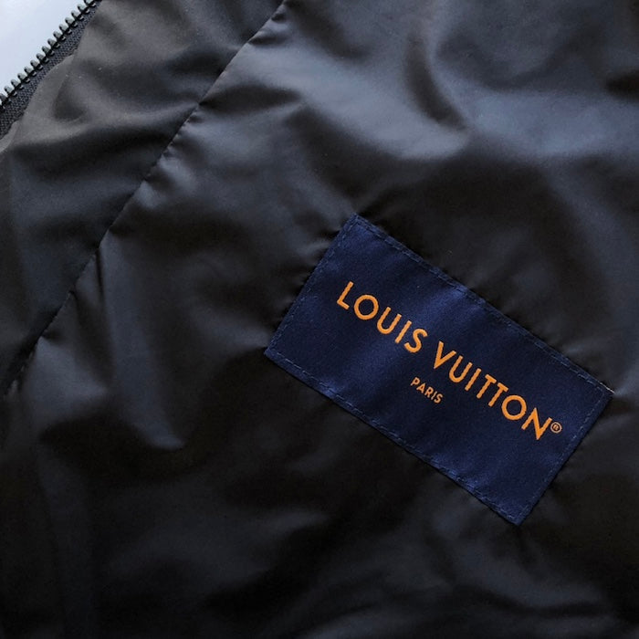 Louis Vuitton Oversized Puffer Jacket 1ABYP3