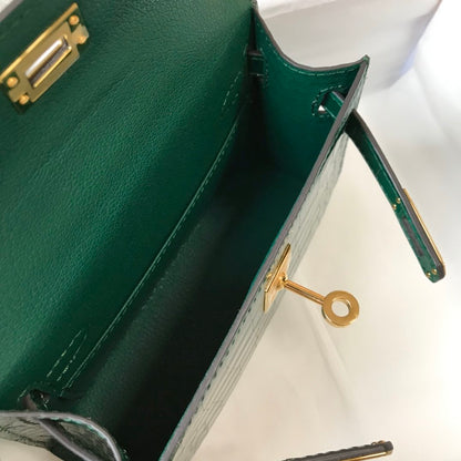 HM Kelly Green For Women Gold Toned Hardware 7.8in/20cm