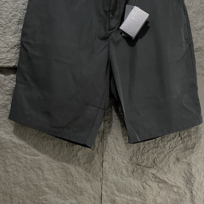 Prada Re-Nylon short Black