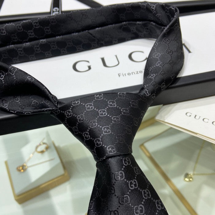 Gucci GG Pattern Silk Tie أ½Black 456520