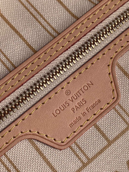 Louis Vuitton LV Neverfull Bag