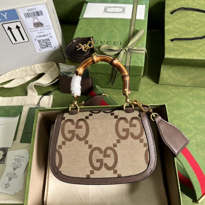 Gucci Small jumbo GG bag with bamboo ý675797