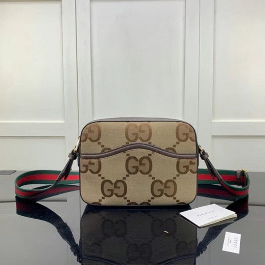 Gucci Messenger bag with jumbo GG ý675891