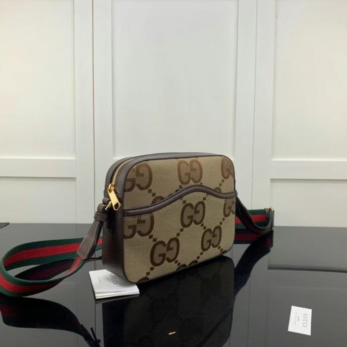 Gucci Messenger bag with jumbo GG ý675891