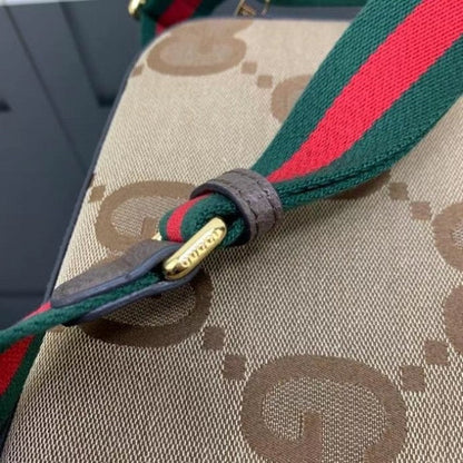 Gucci Messenger bag with jumbo GG ý675891