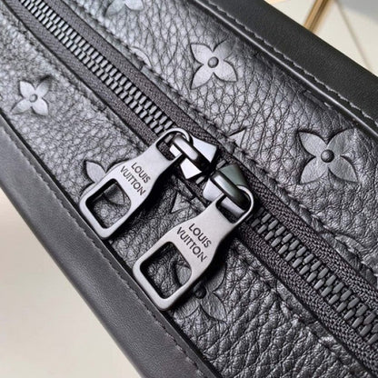 LV Soft Trunk Black Taurillon Monogram leather M53288