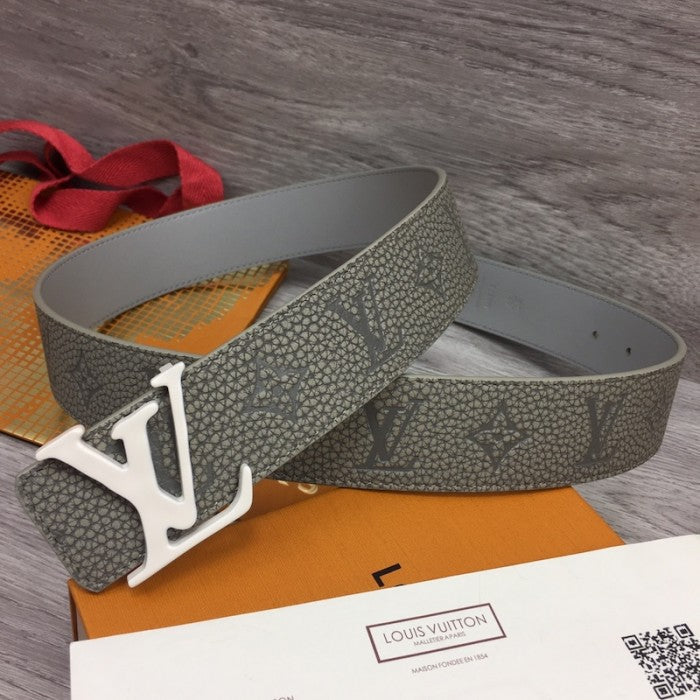 Louis Vuitton LV Shape MNG Climbing 40MM Reversible Belt M0572U