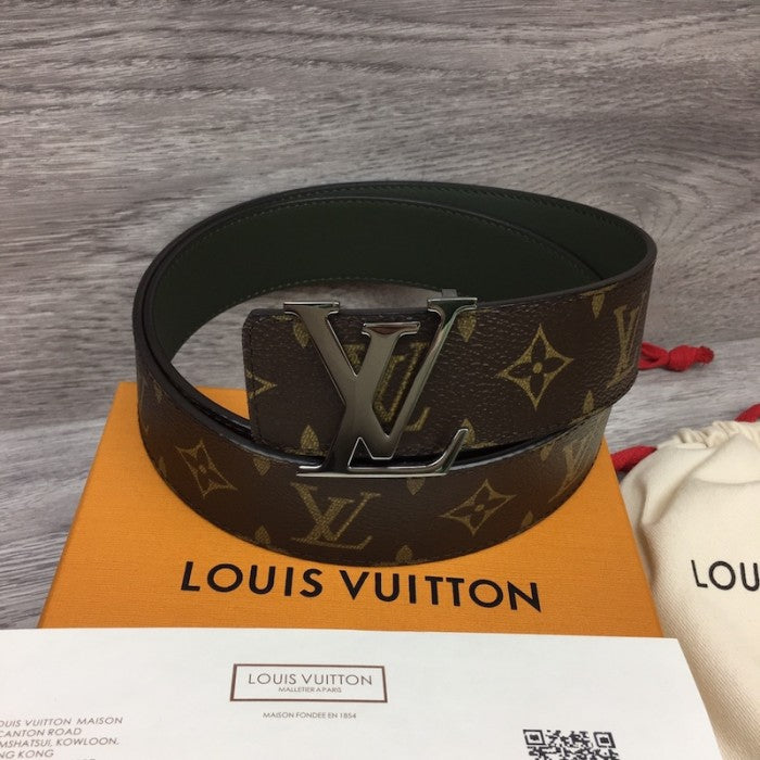 Louis Vuitton LV Initiales 40mm Reversible Belt M0613V