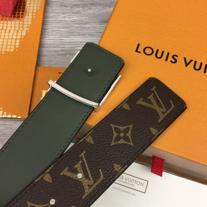 Louis Vuitton LV Initiales 40mm Reversible Belt M0613V