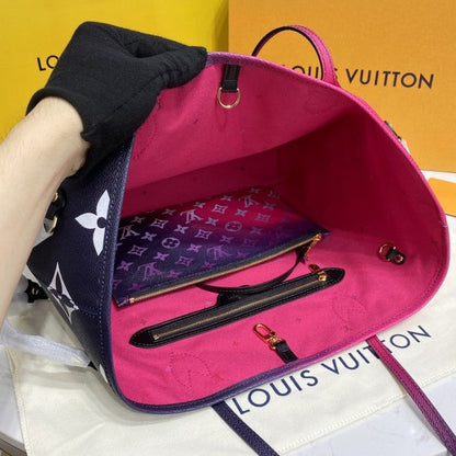 Louis Vuitton Neverfull MM Tote Bag LV M20511