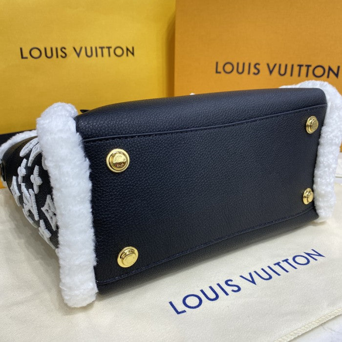 Louis Vuitton On My Side MM Handbag M58908