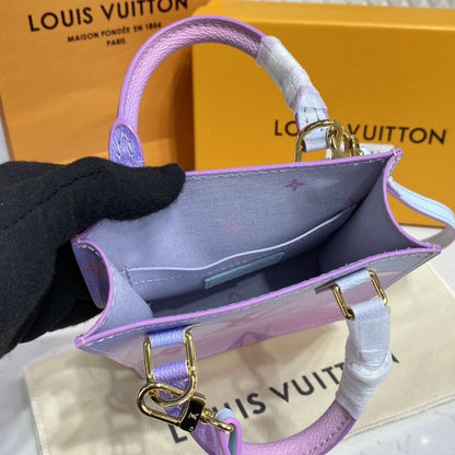 Louis Vuitton Petit Sac Plat Bag LV M81341