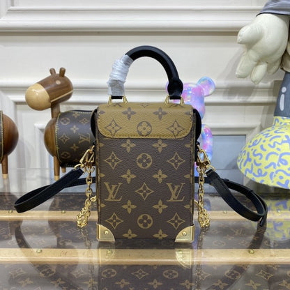 Louis Vuitton Monogram Canvas Camera Box M82465