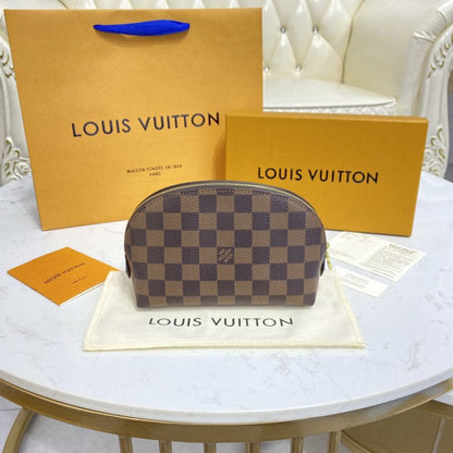 Louis Vuitton Cosmetic Pouch PM LV N47516