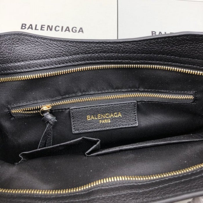 Balenciaga Classic City Shoulder Bag Black/Gold