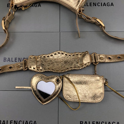 Balenciaga Women's Le Cagole Xs Shoulder Bag in Gold