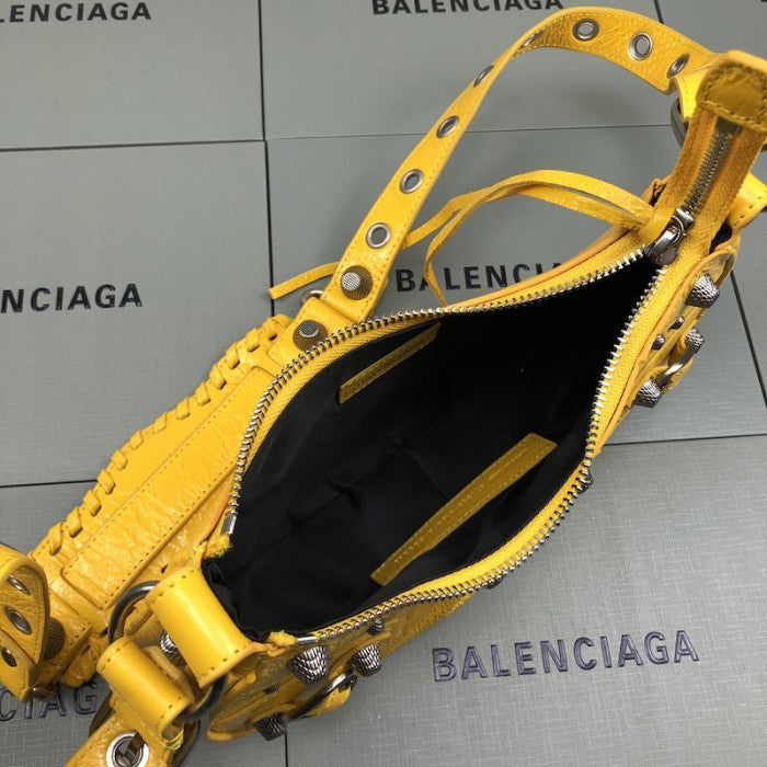 Balenciaga Women's Le Cagole Xs Shoulder Bag in Yellow