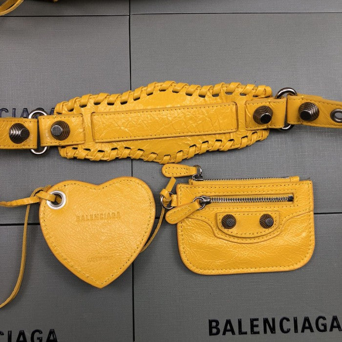 Balenciaga Women's Le Cagole Xs Shoulder Bag in Yellow