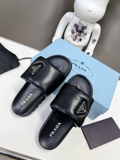 Prada Slippers Luxury Men Ladies Sandals Inverted Triangle