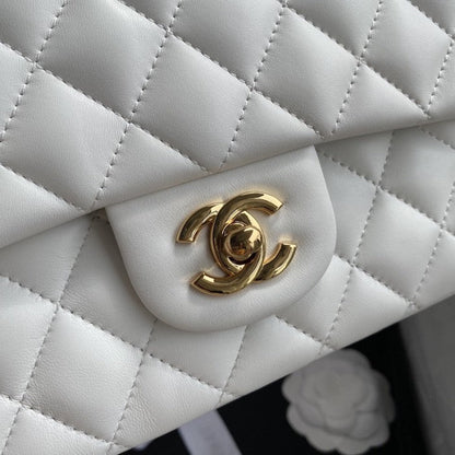 CC Lambskin Leather Classic Flap Bag White / Gold