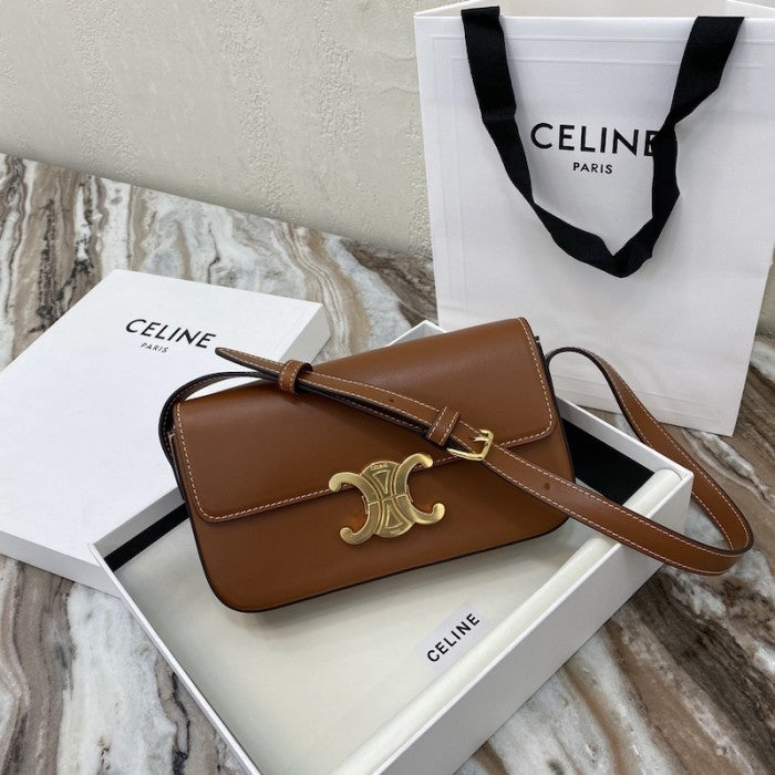 Celine Shoulder Bag Triomphe in shiny calfskin Tan