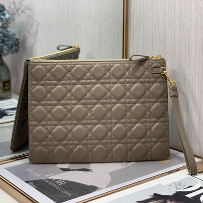 Dior Daily Clutch Grey