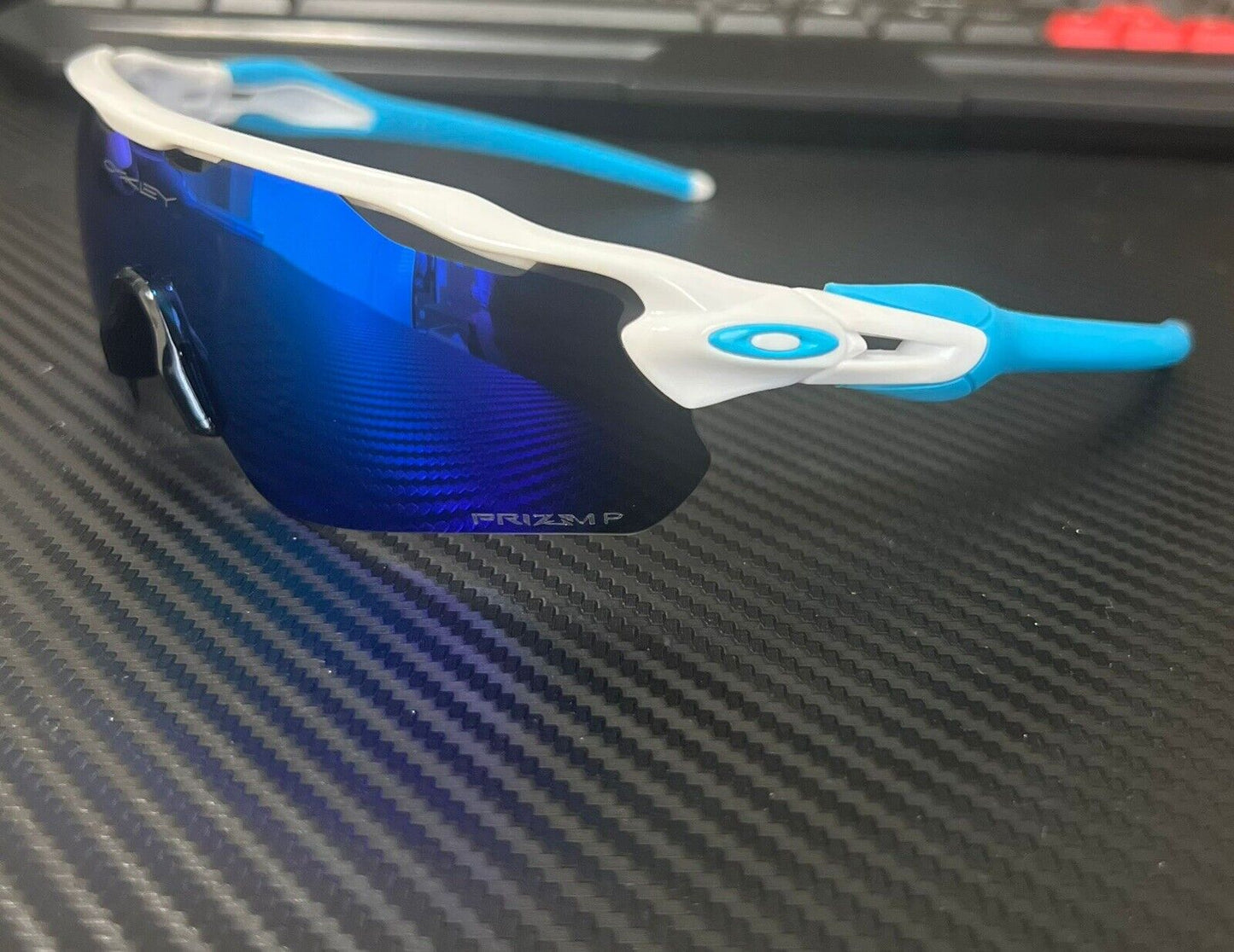 Oakley Holbrook Fit Sunglasses