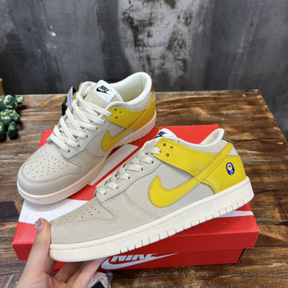 NK Dunk Low LX Banana For Men DR5487-100