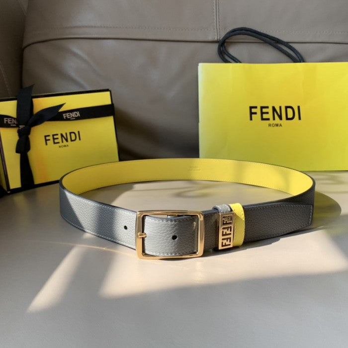 Fendi Leather belt with Pin Buckle Grey / Gold 7C0435