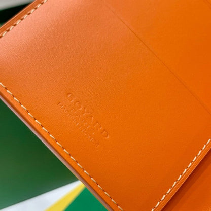 Go yard Grenelle Passport Cover Orange