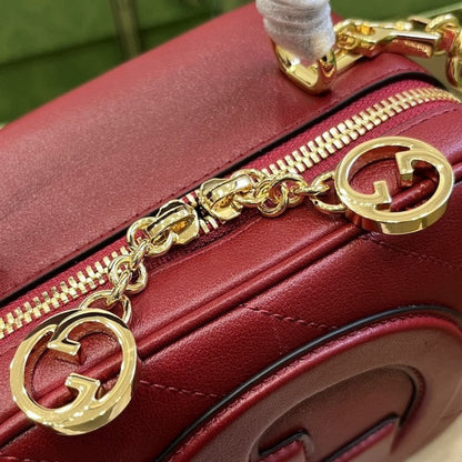 Gucci Blondie top handle bag Red ý744434