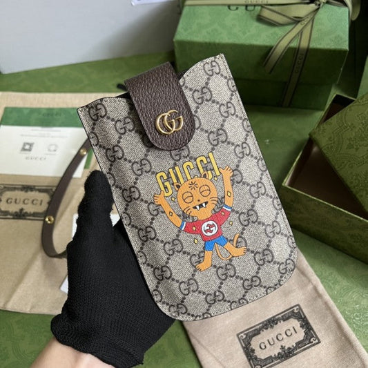 Gucci cat print phone case ý700732