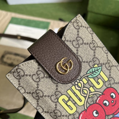 Gucci cherry print phone case ý700732