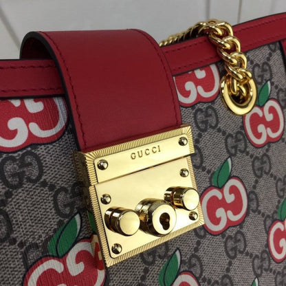 Gucci Chinese Valentine's Day Padlock GG small shoulder bag