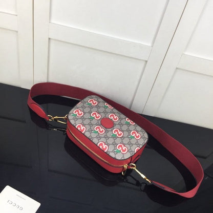 Gucci Chinese Valentine's Day small shoulder bag