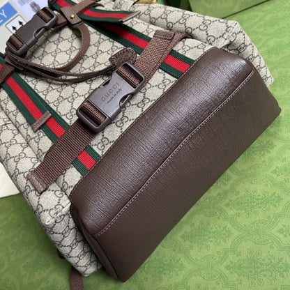 Gucci GG skateboard backpack with Web ý690999