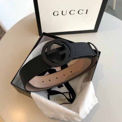 Gucci Leather belt with interlocking G Black