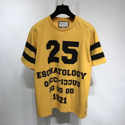 Gucci T-shirt with '25 Gucci Eschatology and Blind for Love 1921' print yellow