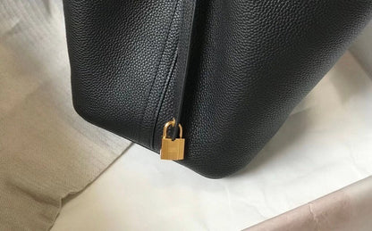 Hermes Picotin Lock 22 Bag In Black Clemence Leather