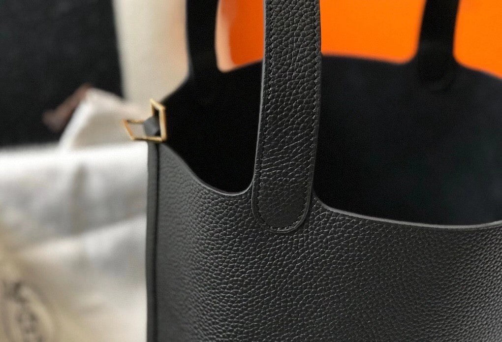 Hermes Picotin Lock 22 Bag In Black Clemence Leather