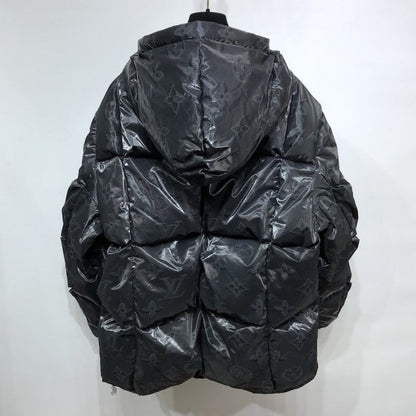 Louis Vuitton 2054 Reversible 3D Down-Filled Puffer 1A8HQ8