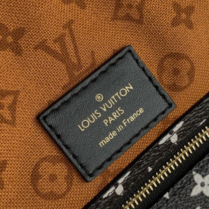 LV Monogram Giant Crafty Neverfull MM M56584