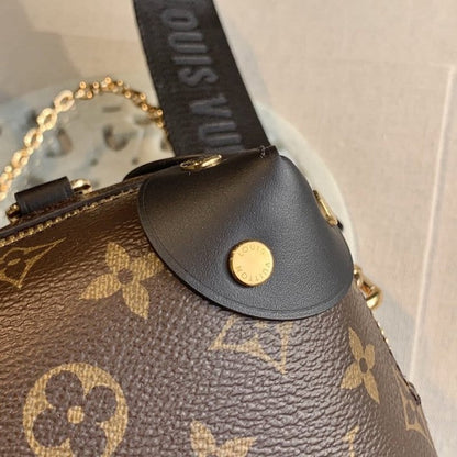 LV Monogram Canvas Petite Malle Souple M45571