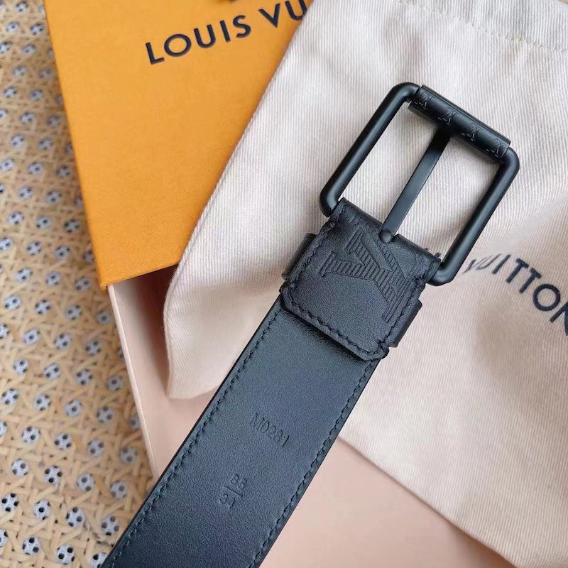 LV Calf leather Voyager 35MM Belt M0281T