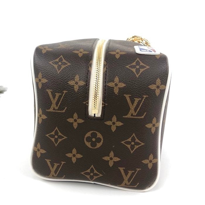 LV x NBA Lvxnba Monogram Cloakroom Dopp Kit M45588