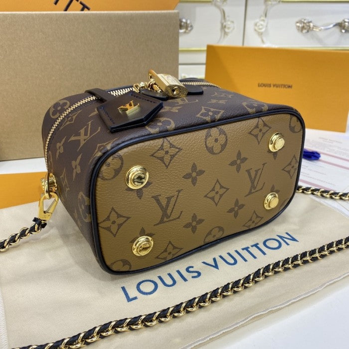 Louis Vuitton Monogram Reverse canvas Vanity PM LV M45165