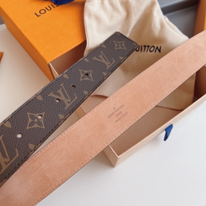 Louis Vuitton Monogram Canvas Initiales Belt M9608